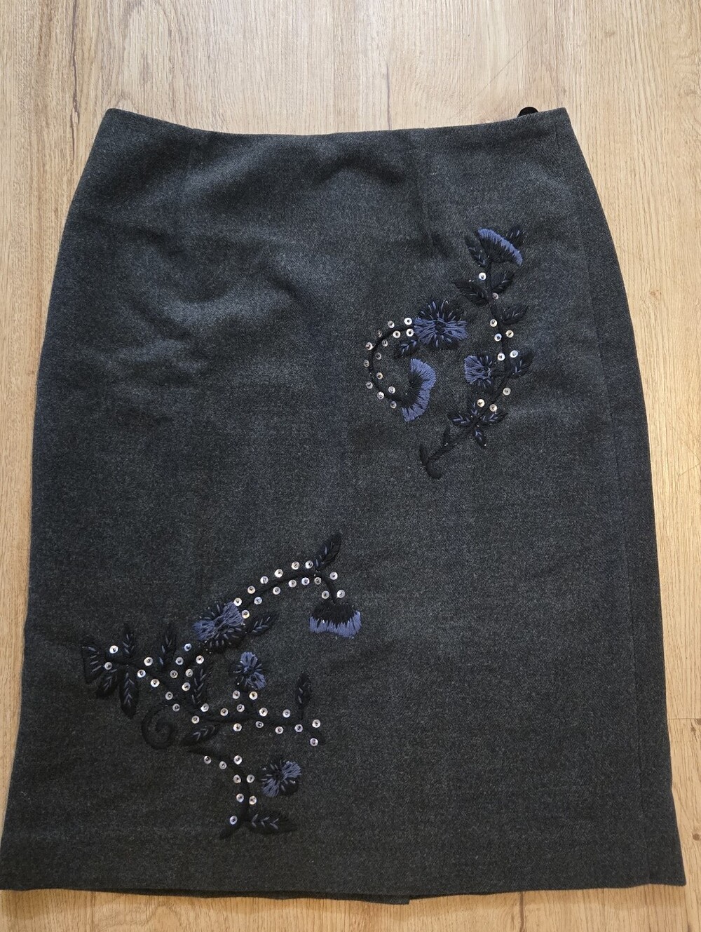 Anna Sui Wool Blend Pencil Mini Skirt Sz Med Embroidered Floral Vintage Office